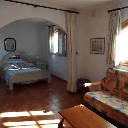 In Lanzarote 101521 Hotel 2*
